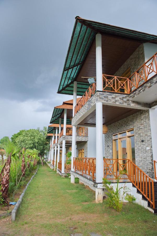 Wild Rose Resort & Spa Pushkar Eksteriør bilde